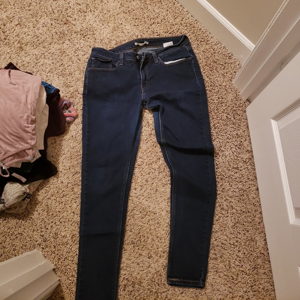 Levi's - Picture 1 of 3
